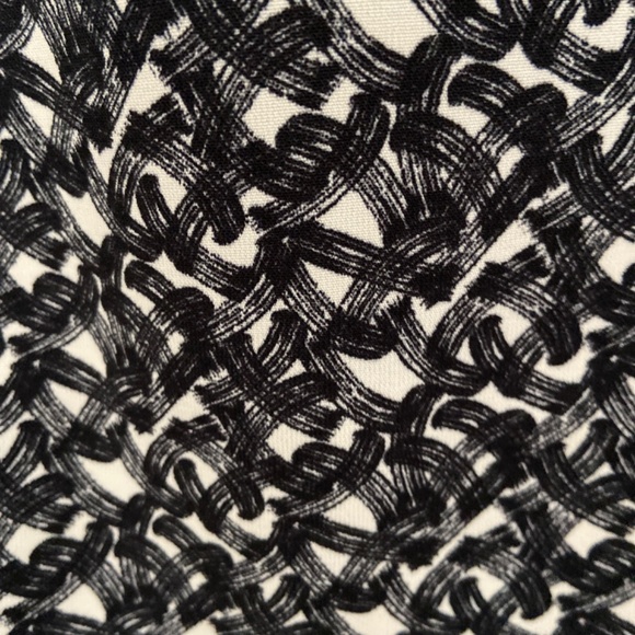 Pleione sleeveless blouse - Picture 2 of 3